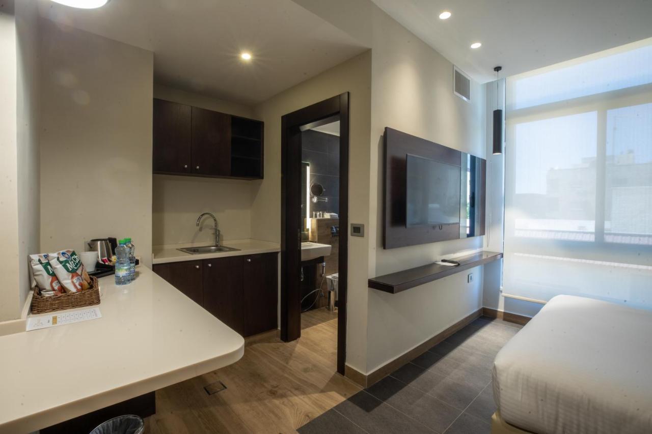 The Compass Hotel Amman Luaran gambar